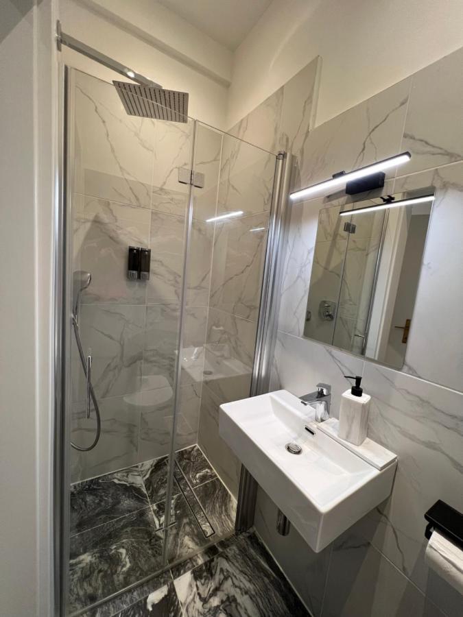 Mateo Design Apartment / Contactless Check-In Wien Exteriör bild